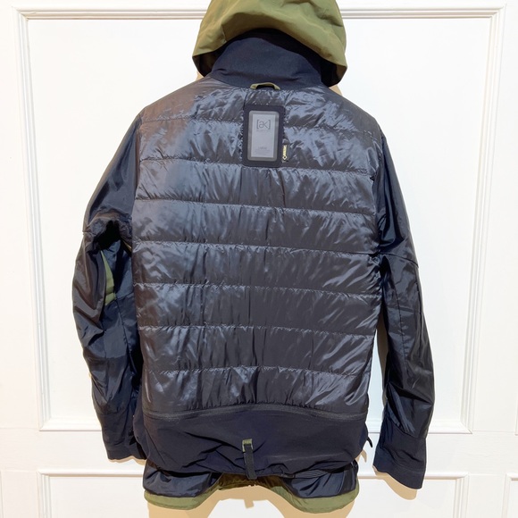 Burton AK Goretex 2L Jacket NWOT Primaloft insulated - Picture 2 of 4